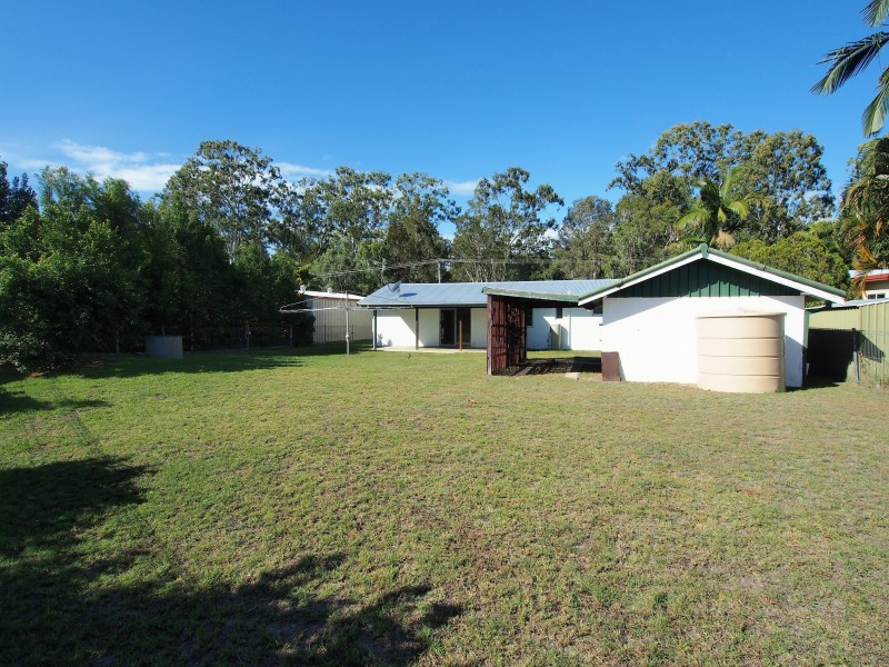 37 Burrum Heads Rd, Burrum Heads QLD 4659