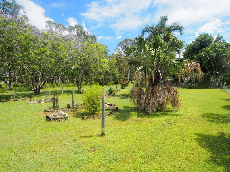 47 Hurley Street, Howard QLD 4659