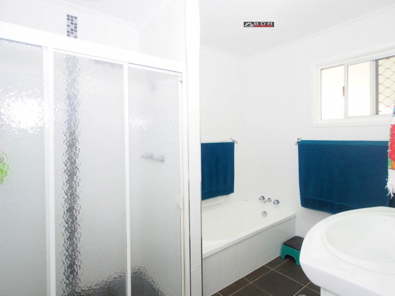 9 Spring Street, Howard QLD 4659
