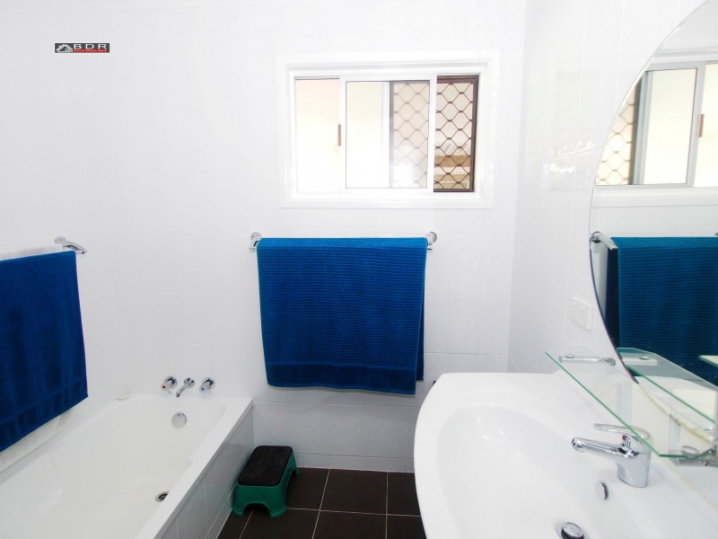 9 Spring Street, Howard QLD 4659