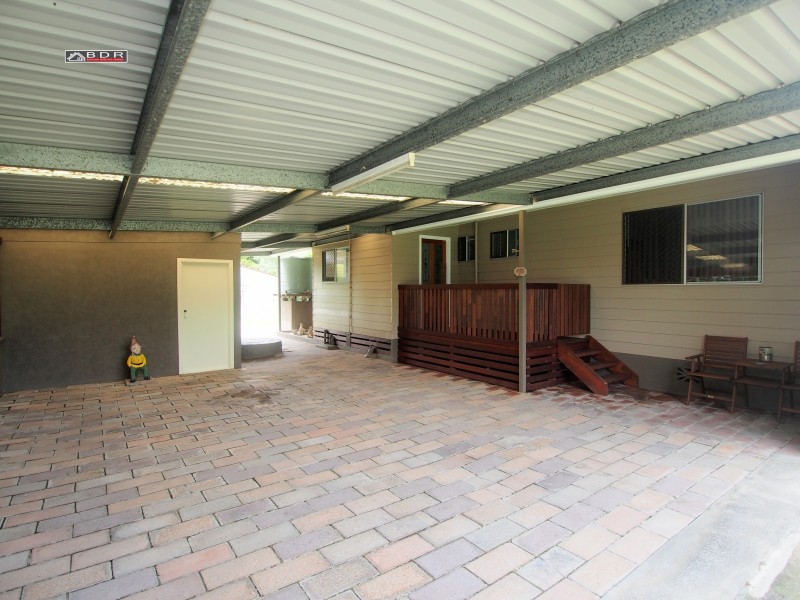 9 Spring Street, Howard QLD 4659