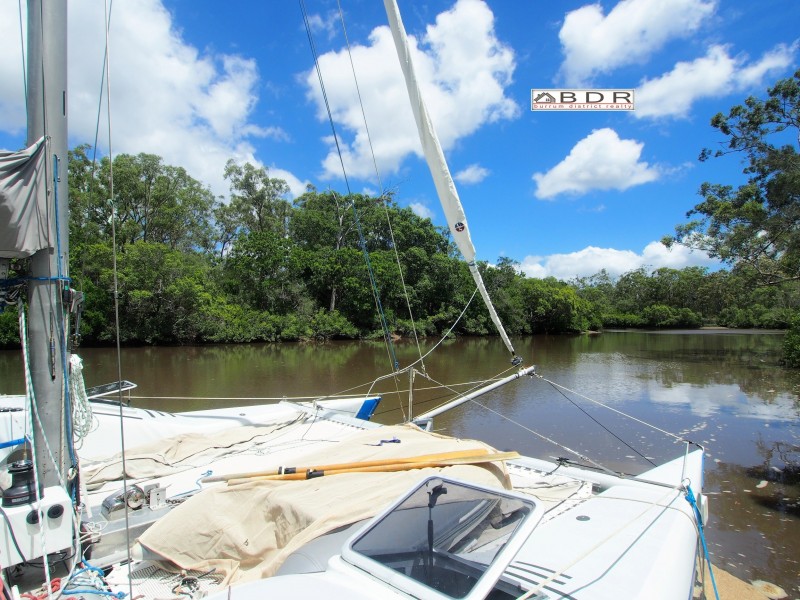 18 Island Close, Pacific Haven QLD 4659