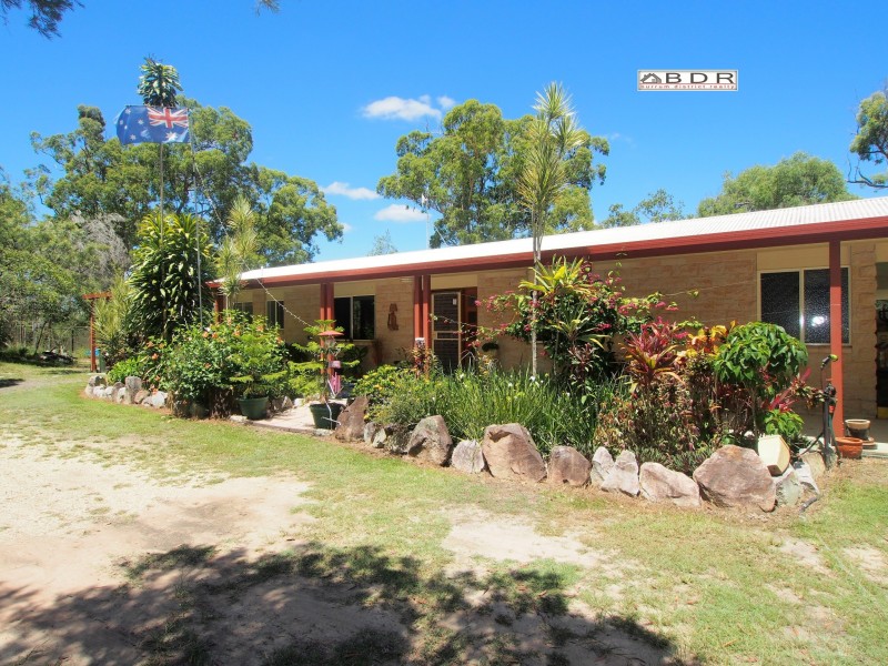 18 Island Close, Pacific Haven QLD 4659