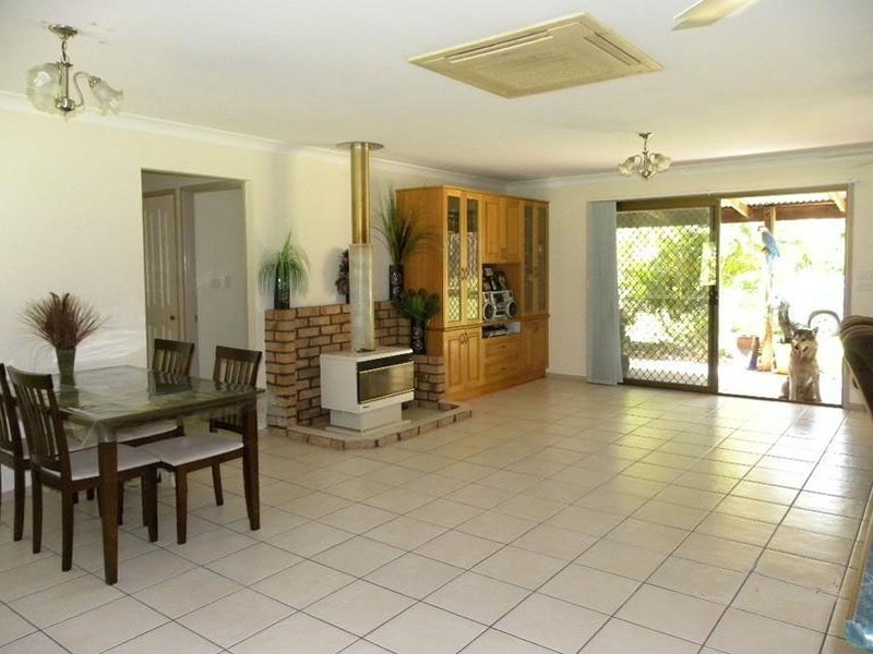 216 Old Toogoom Road, Beelbi Creek QLD 4659