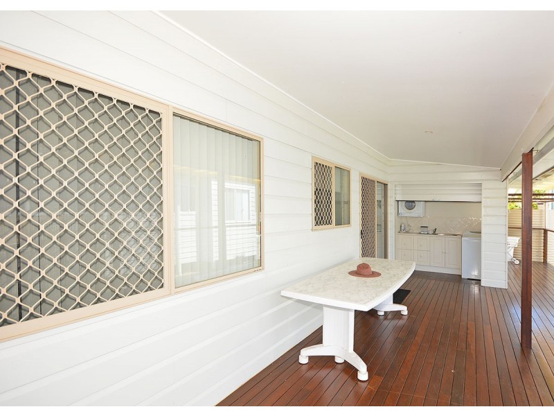 26 Hoffman Street, Burrum Heads QLD 4659