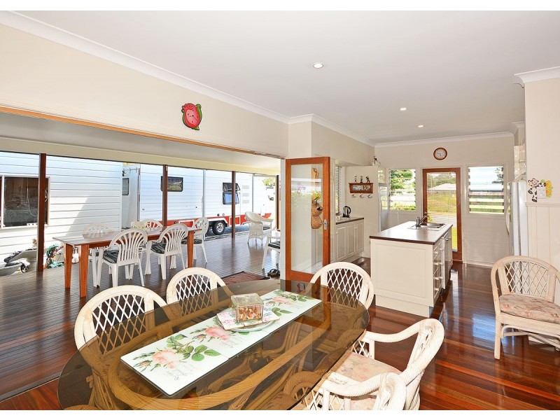 26 Hoffman Street, Burrum Heads QLD 4659