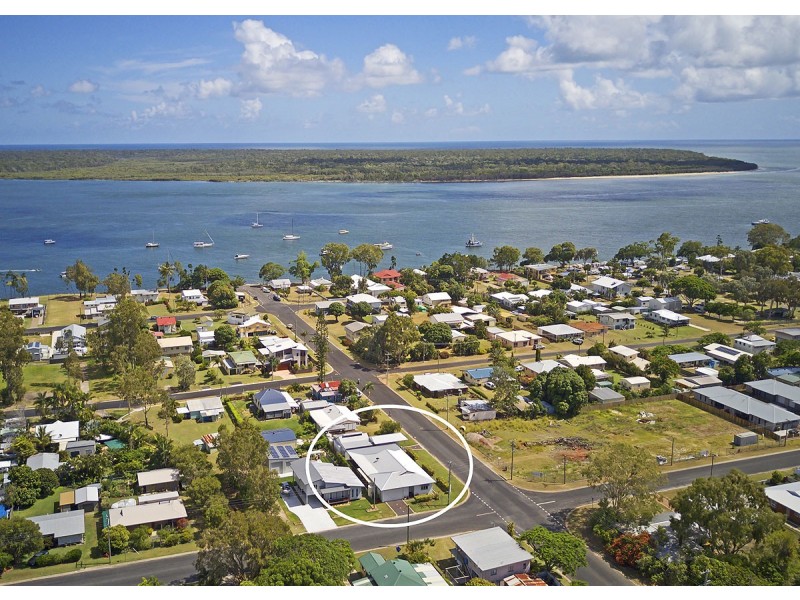 26 Hoffman Street, Burrum Heads QLD 4659