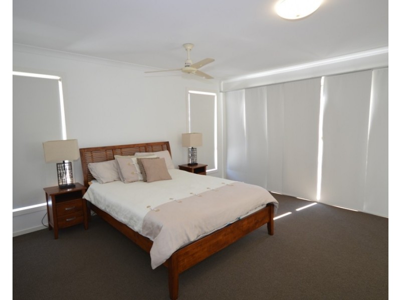 2 Tamarind Close, Burrum Heads QLD 4659