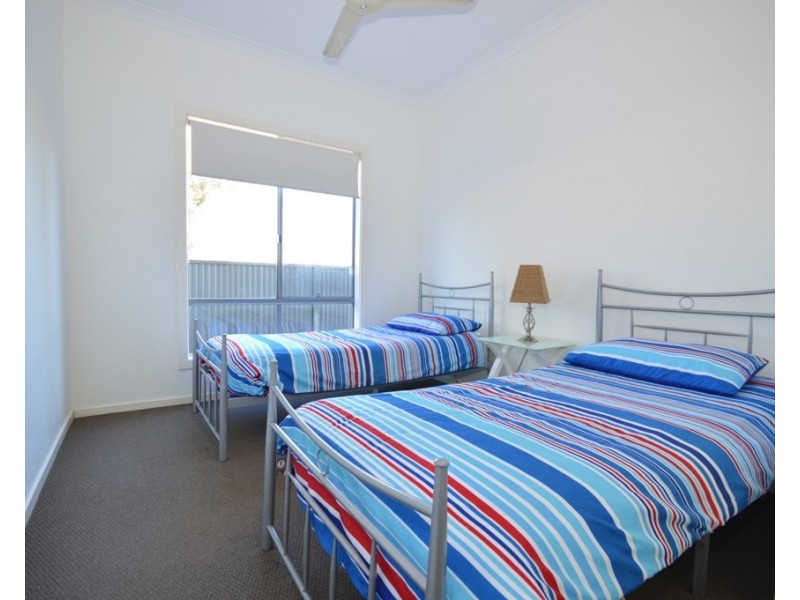 2 Tamarind Close, Burrum Heads QLD 4659