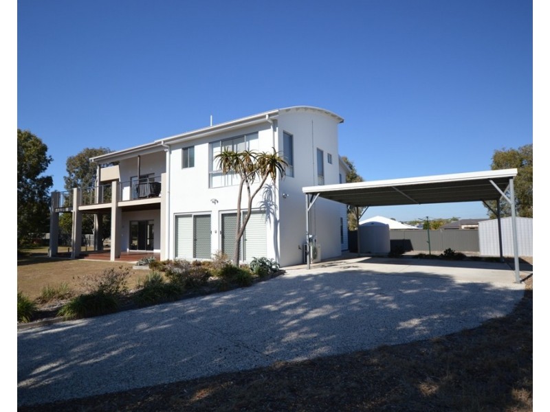 2 Tamarind Close, Burrum Heads QLD 4659