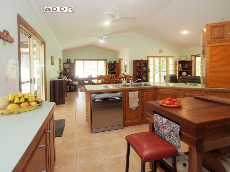19-21 Gina Crt, Burrum Heads QLD 4659