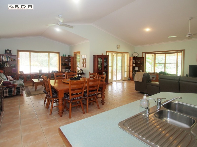 19-21 Gina Crt, Burrum Heads QLD 4659
