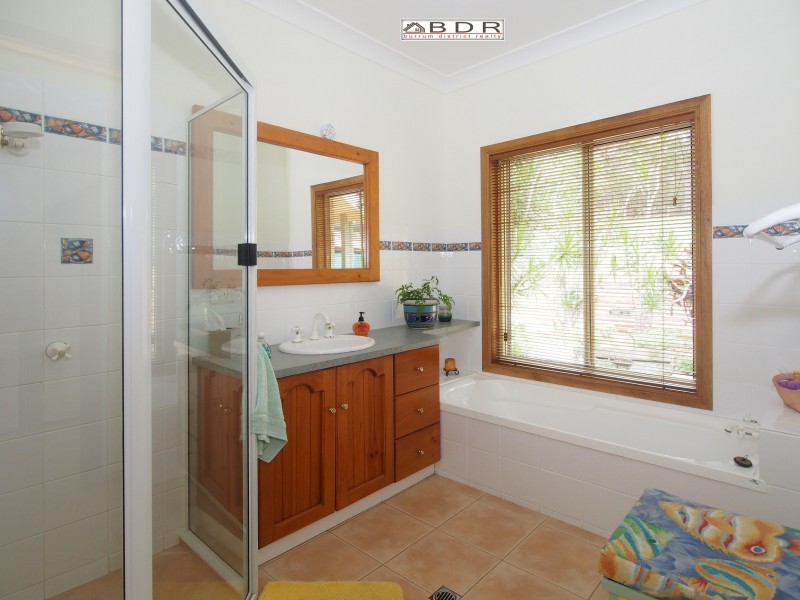 19-21 Gina Crt, Burrum Heads QLD 4659