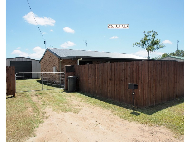 11 Annie Street, Howard QLD 4659