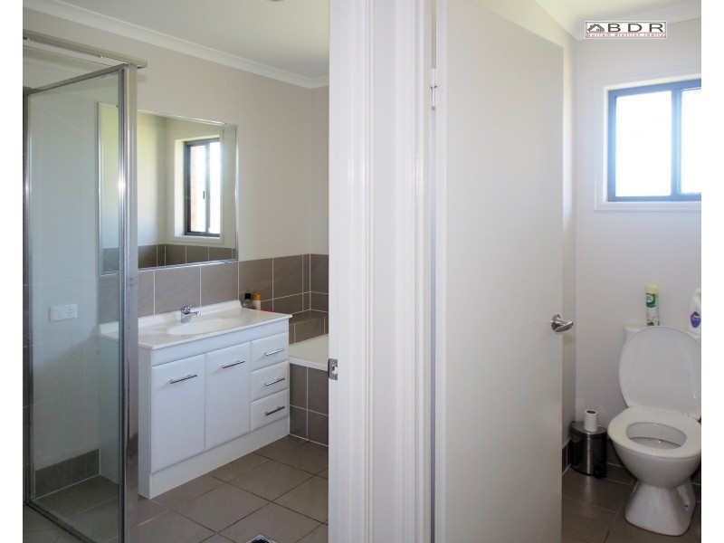 11 Annie Street, Howard QLD 4659