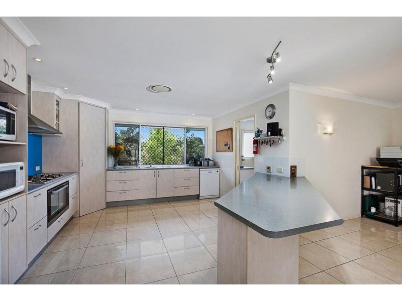43 Traviston Way, Burrum Heads QLD 4659