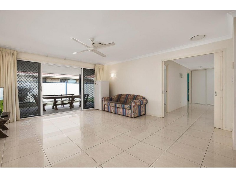 43 Traviston Way, Burrum Heads QLD 4659