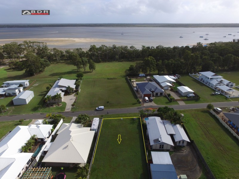 35 Traviston Way, Burrum Heads QLD 4659