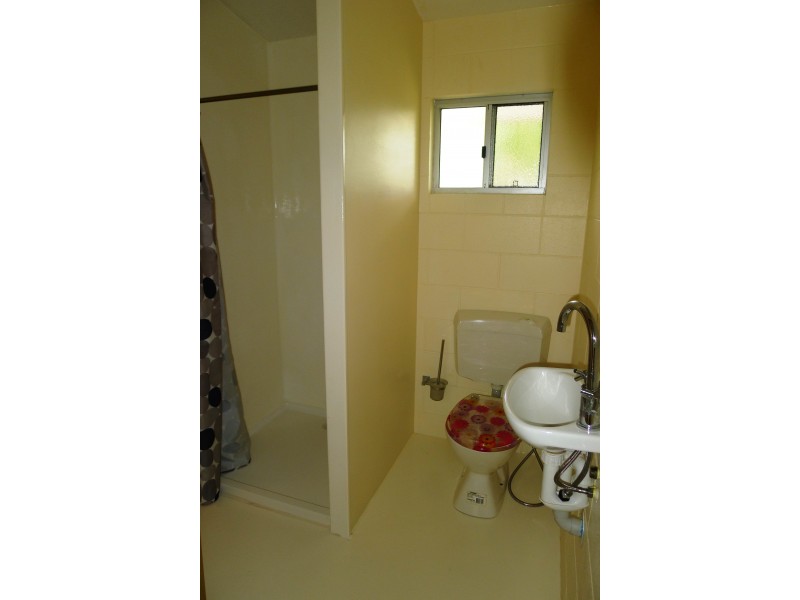 33 Orchid Drive, Burrum Heads QLD 4659