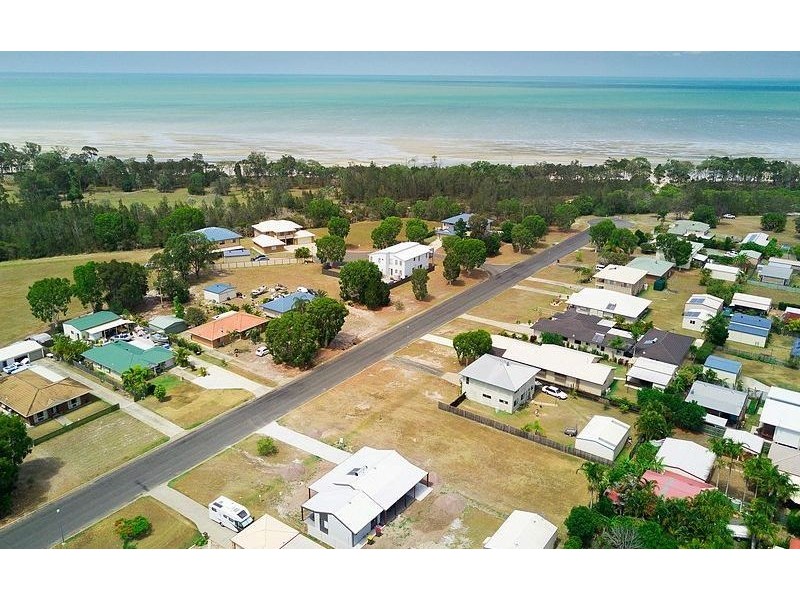 38 Orchid Drive, Burrum Heads QLD 4659