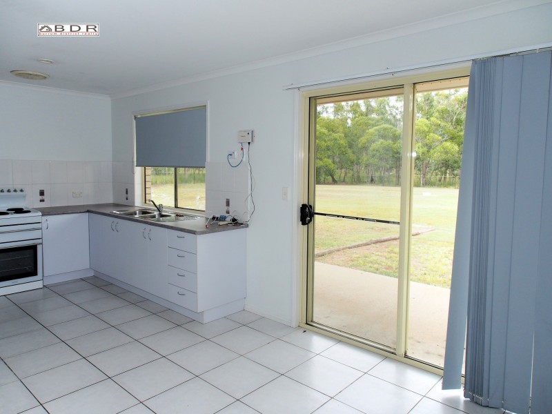 33 Ranch Park Drive, Pacific Haven QLD 4659