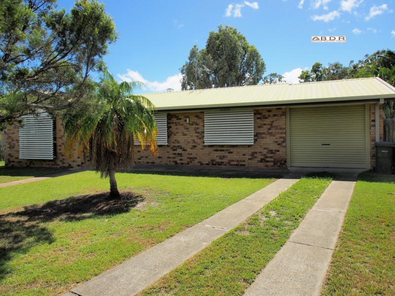 39 Ross Street, Burrum Heads QLD 4659
