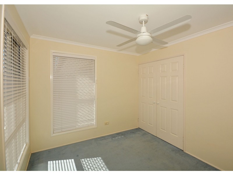 16 Lakes Boulevard, Burrum Heads QLD 4659