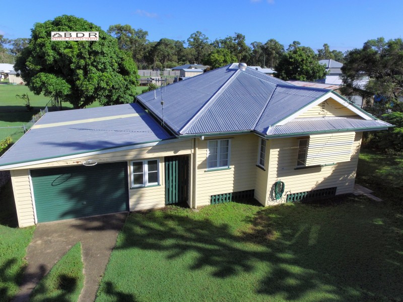 15 Branch Street, Torbanlea QLD 4662