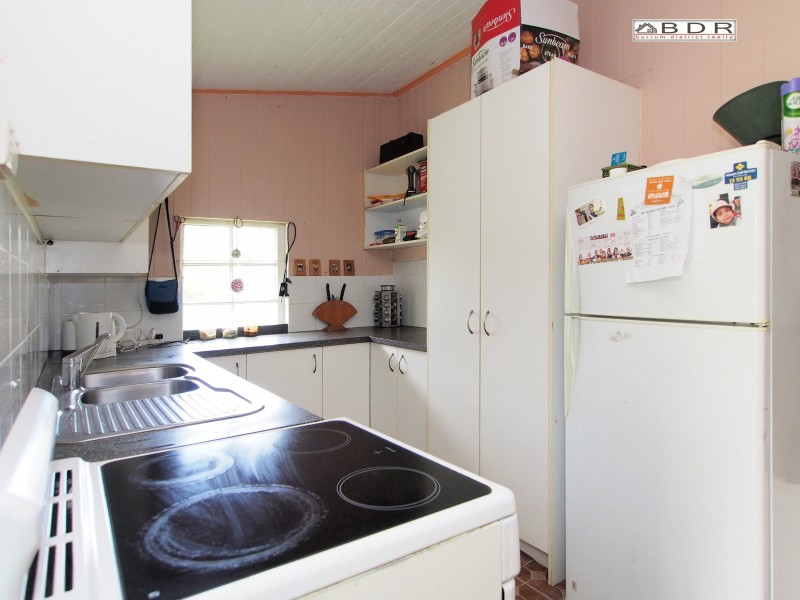 14 George Street, Torbanlea QLD 4662