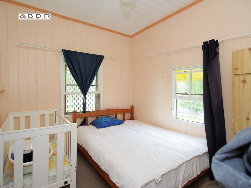 14 George Street, Torbanlea QLD 4662