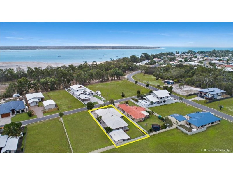 43 Traviston Way, Burrum Heads QLD 4659