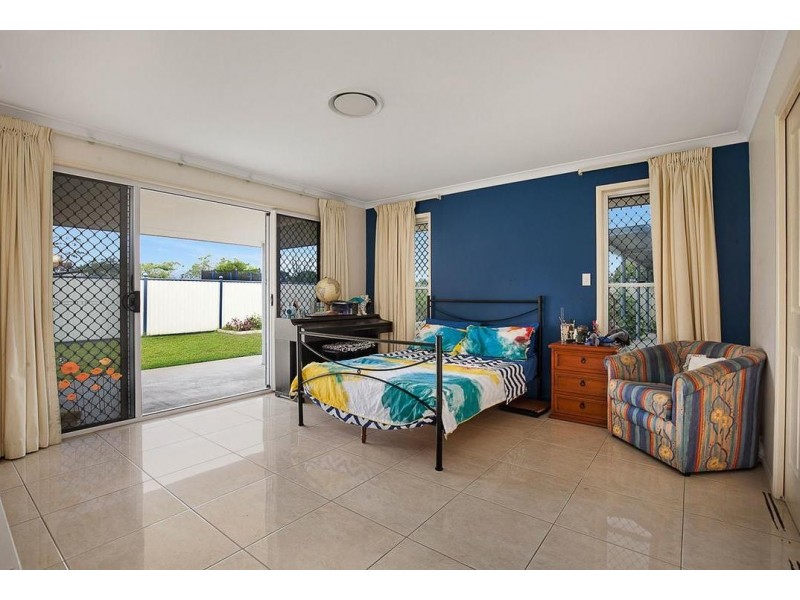 43 Traviston Way, Burrum Heads QLD 4659