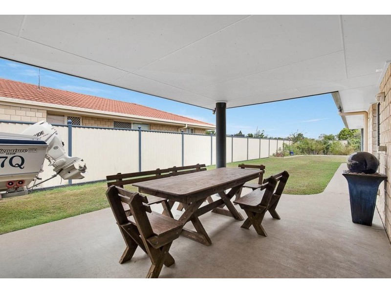 43 Traviston Way, Burrum Heads QLD 4659