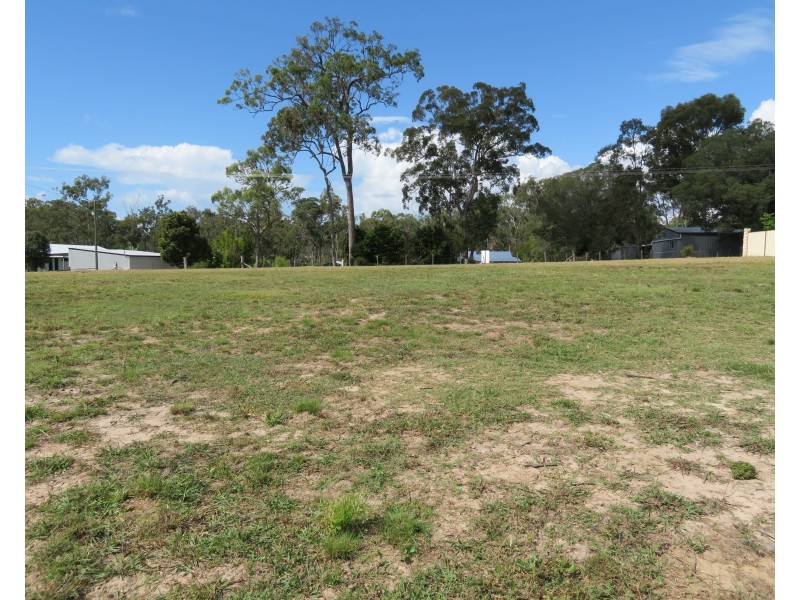 4 Lorikeet Drive, Burrum Heads QLD 4659