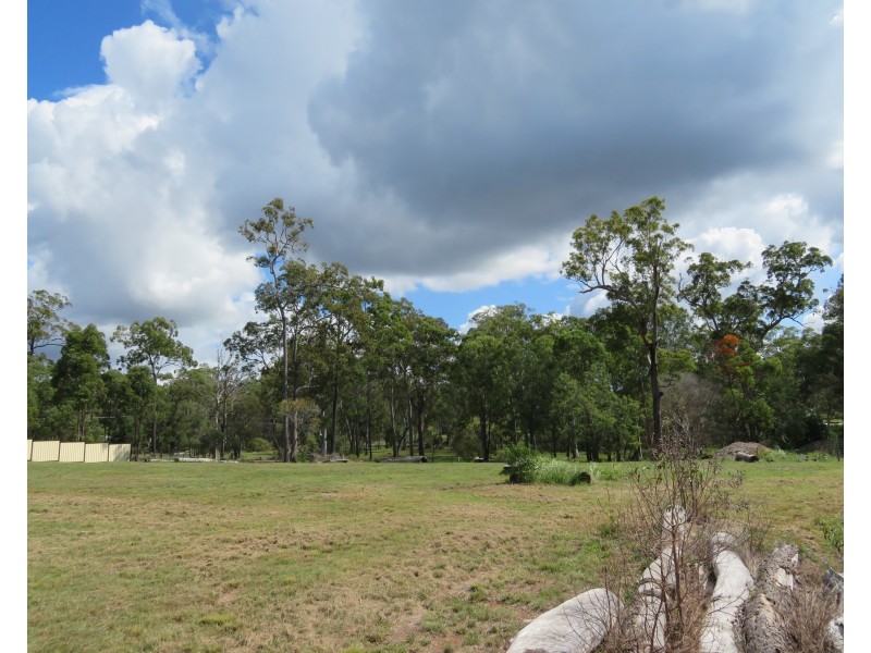 4 Lorikeet Drive, Burrum Heads QLD 4659