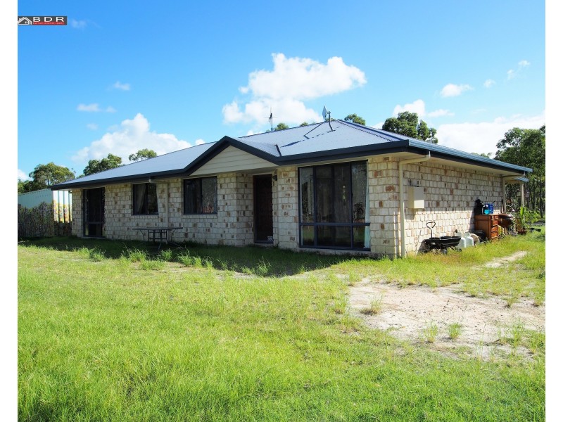 35 Ranch Park Drive, Pacific Haven QLD 4659
