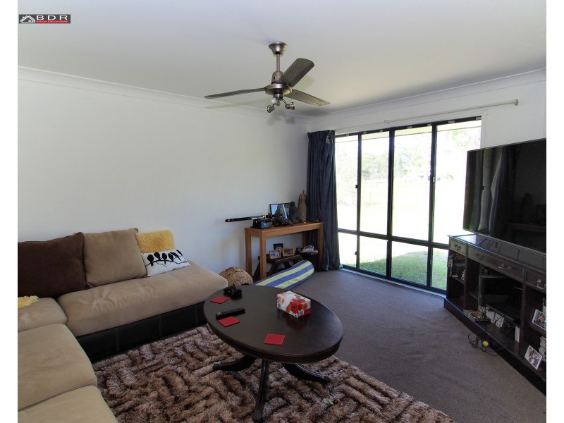 35 Ranch Park Drive, Pacific Haven QLD 4659