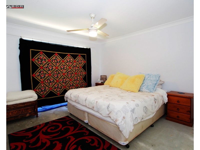 35 Ranch Park Drive, Pacific Haven QLD 4659