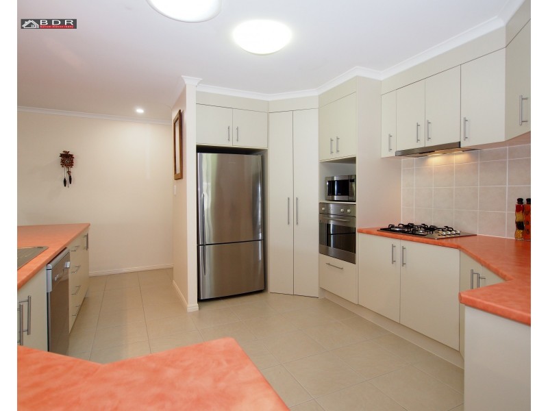6 Bryan Court, Burrum Heads QLD 4659