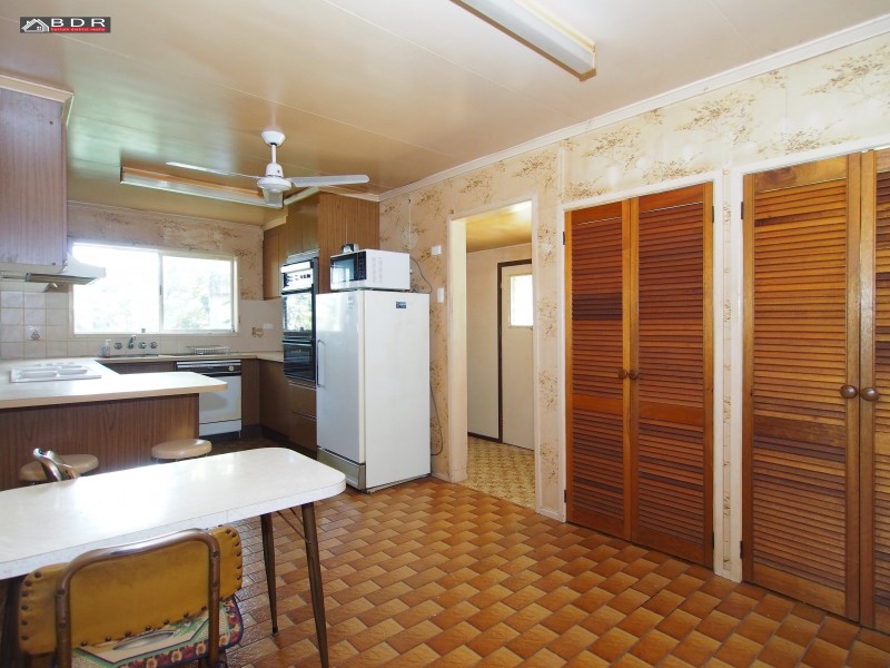 37 Thomas Street, Howard QLD 4659