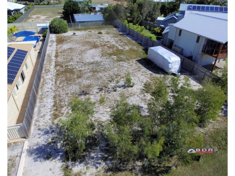 41 Beach Drive, Burrum Heads QLD 4659
