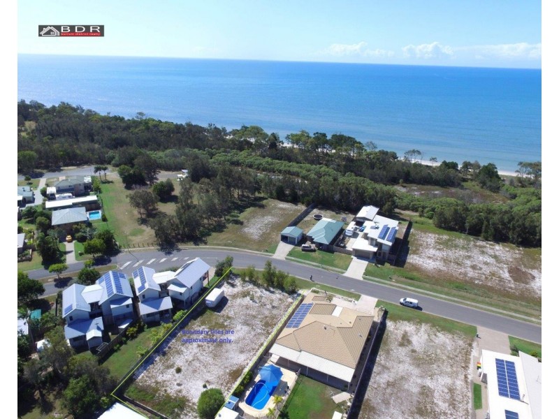 41 Beach Drive, Burrum Heads QLD 4659