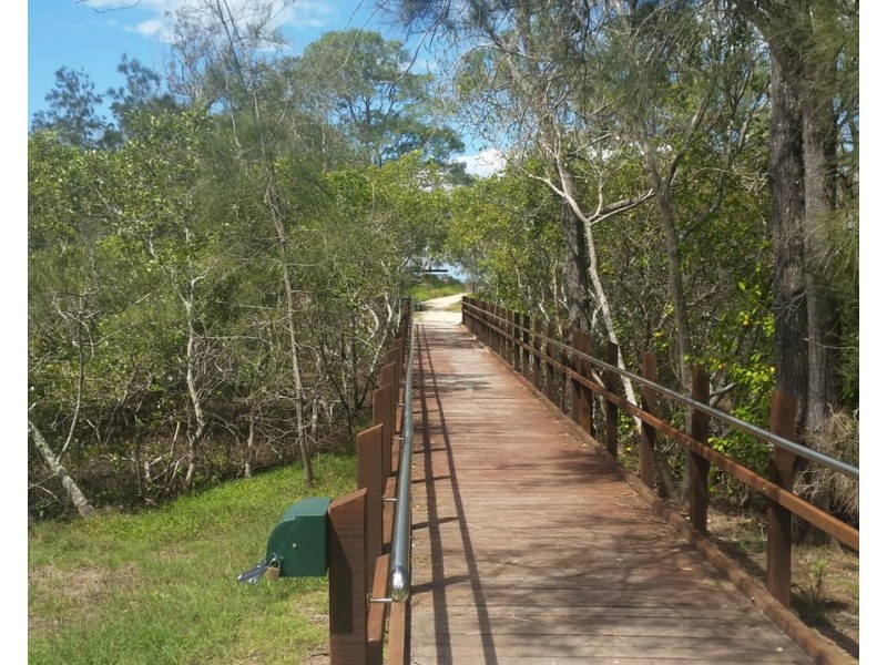 41 Beach Drive, Burrum Heads QLD 4659