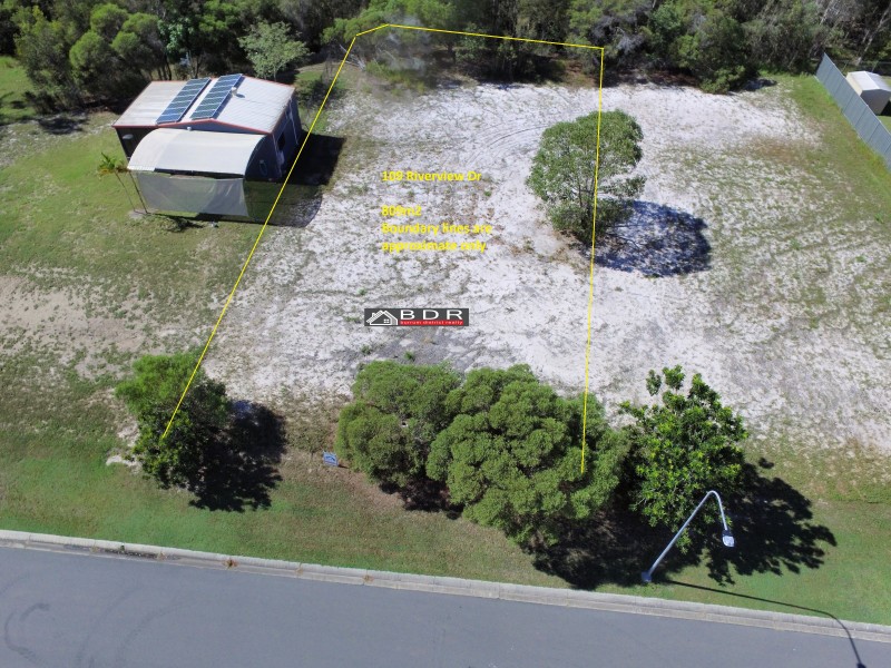 109 Riverview Drive, Burrum Heads QLD 4659