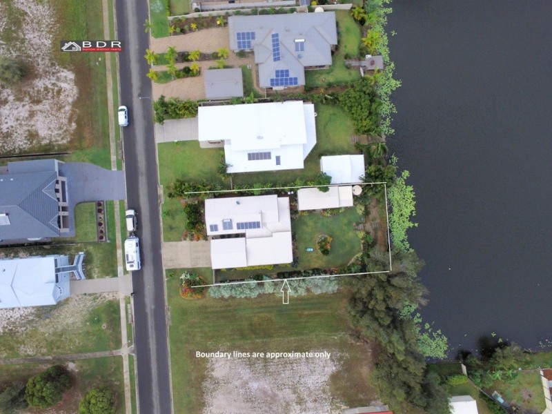 57 Beach Drive, Burrum Heads QLD 4659