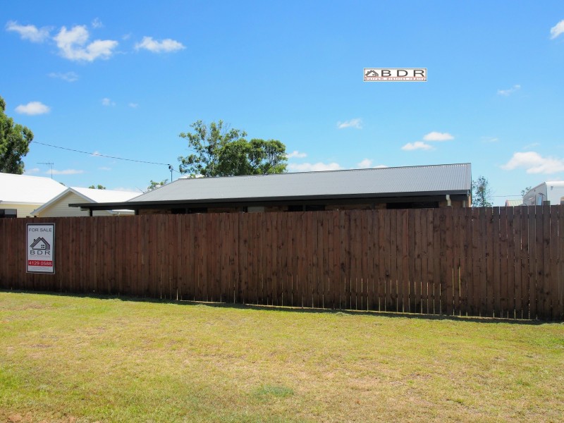 11 Annie Street, Howard QLD 4659