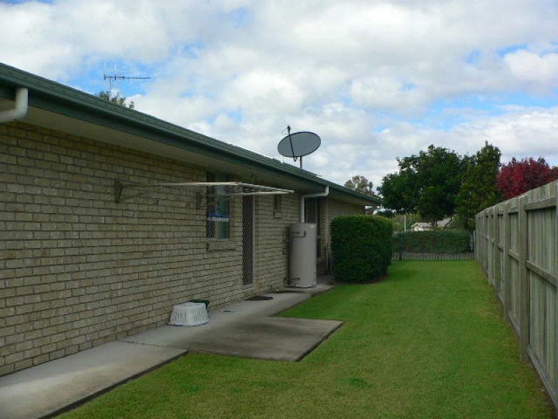 28 Beach Drive, Burrum Heads QLD 4659