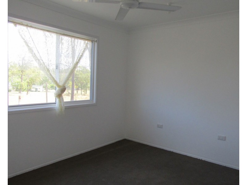 29 Queen Street, Dallarnil QLD 4621