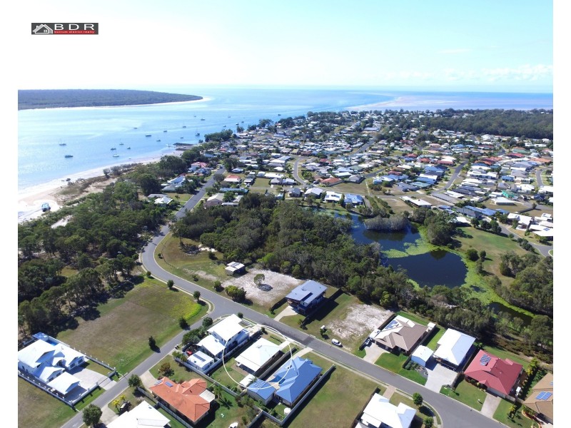 114 Riverview Drive, Burrum Heads QLD 4659
