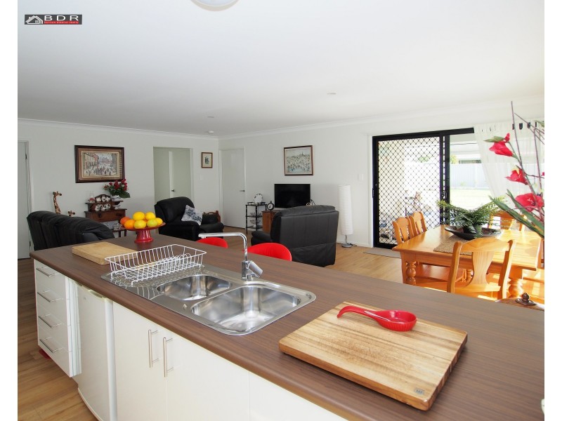 114 Riverview Drive, Burrum Heads QLD 4659